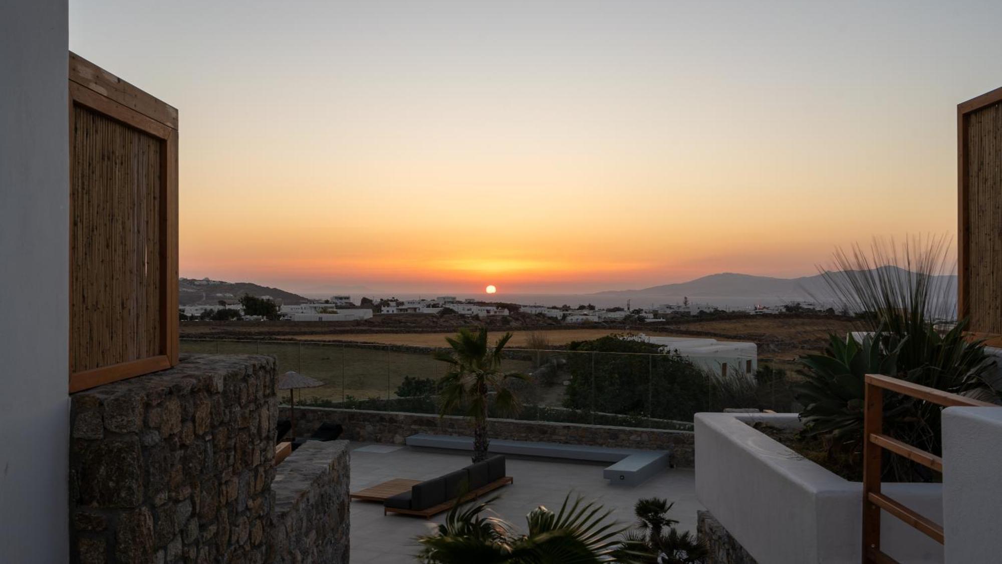 Regency Sunset Suites Mykonos Town 외부 사진